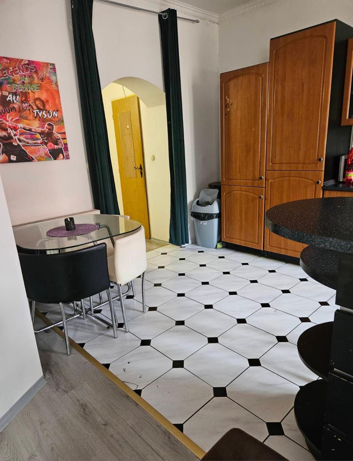 Studio 9 Ostrava Kültér fotó